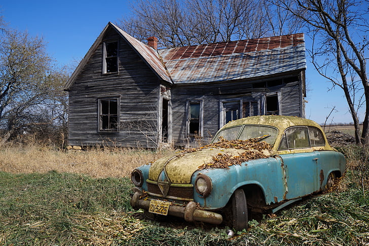 Capturing the Journey: Scrap Car Documenting – Pre & Post Removal