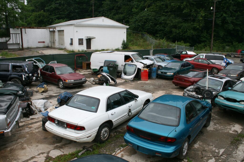 Revive Your Space: Unveiling Burlington’s Premier Junk Car Removal Services